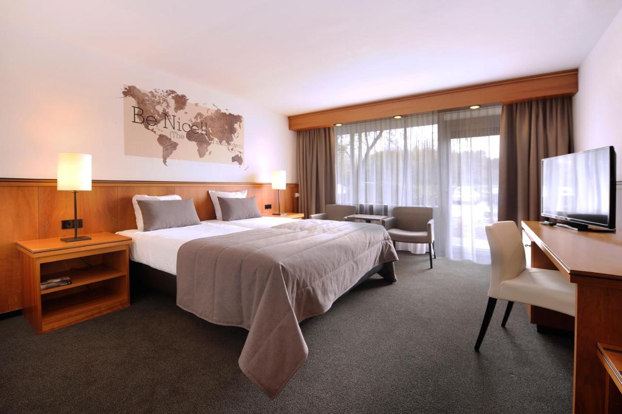 Van Der Valk Hotel Stein Urmond Екстер'єр фото