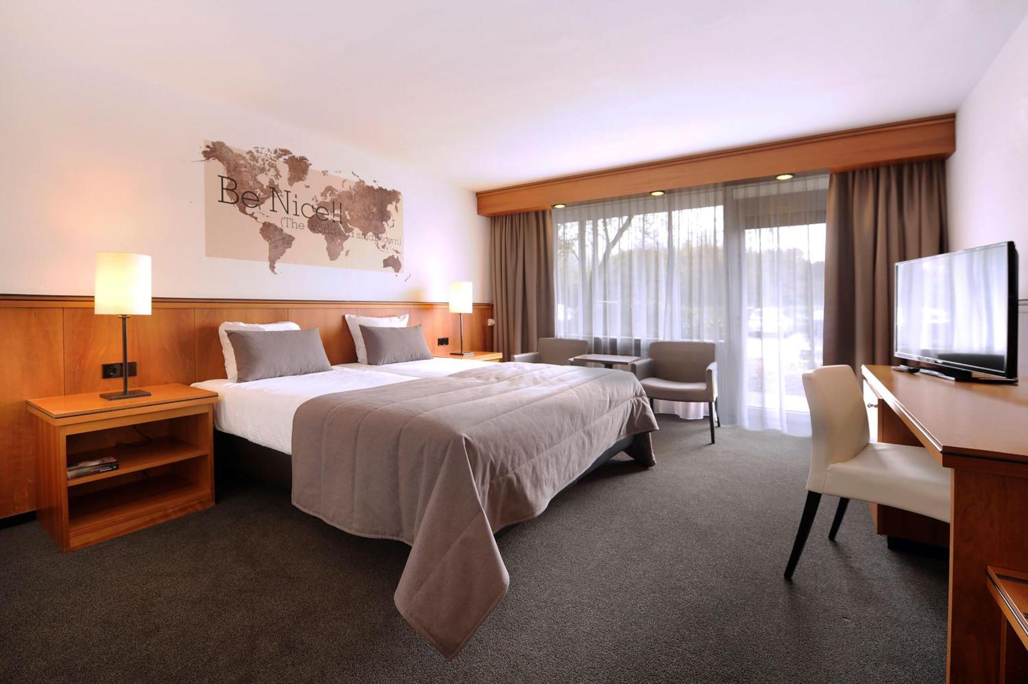 Van Der Valk Hotel Stein Urmond Екстер'єр фото