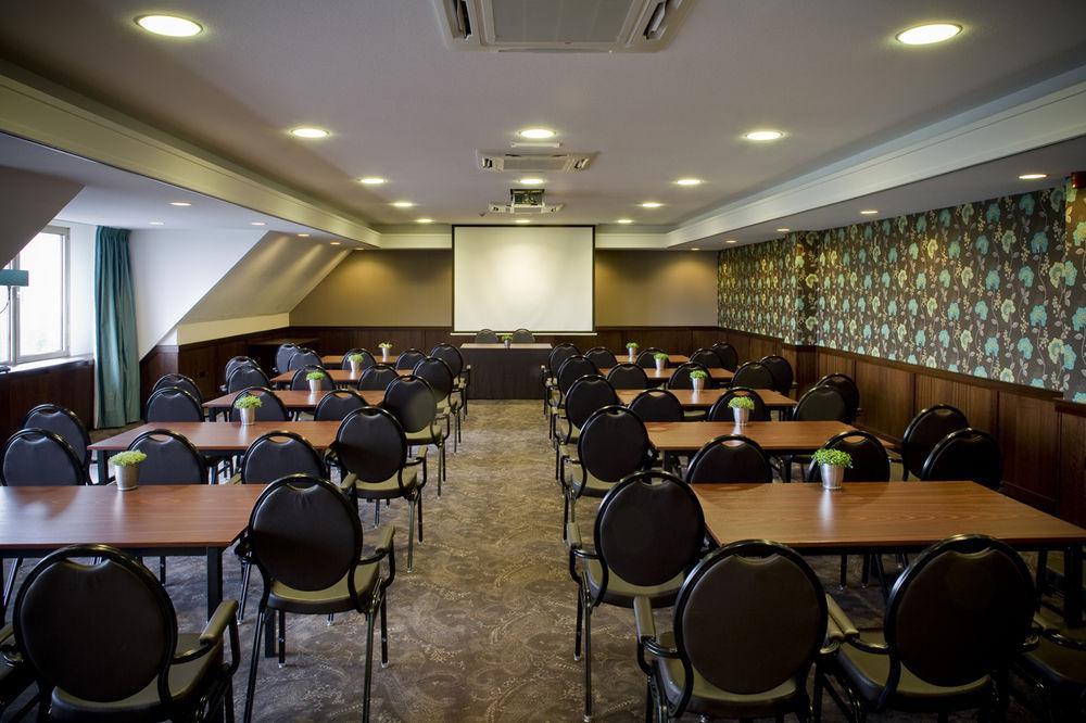 Van Der Valk Hotel Stein Urmond Екстер'єр фото
